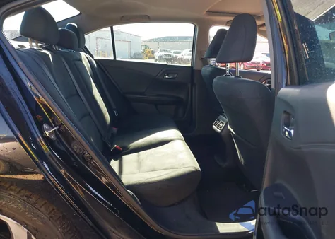 2017 Honda Accord Ex z USA, uszkodzony, nr VIN 1HGCR2F74HA159601